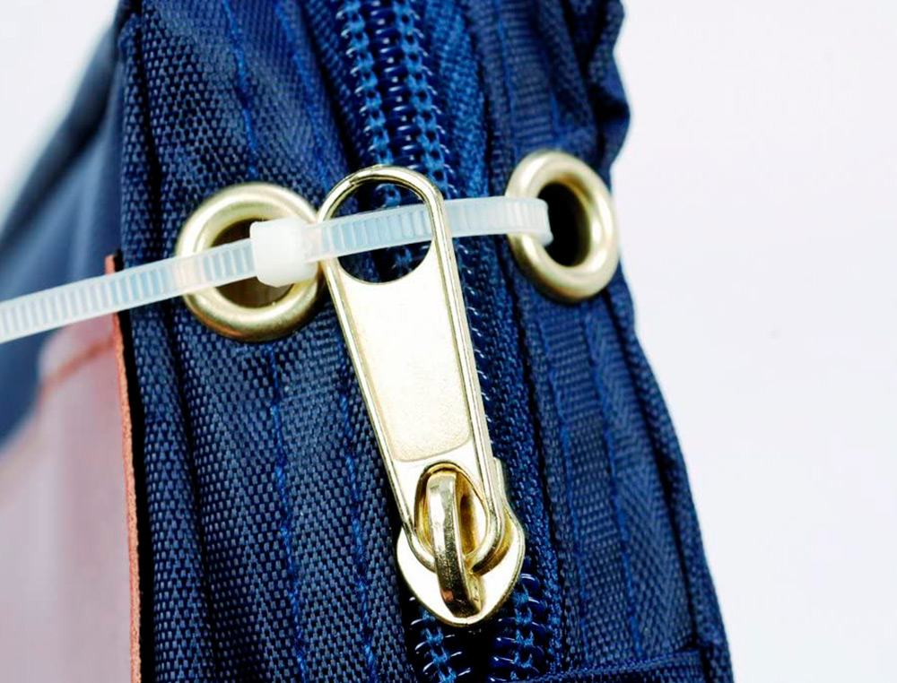 POCHETTE NAVETTE ALBA AVEC SOUFFLET NYLON IMPERMEABLE GRAND MODELE 400X500CM COLORIS BLEU/MARRON