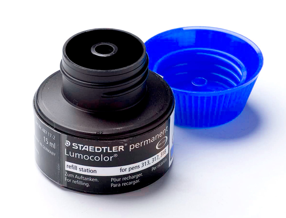 RECHARGE FEUTRE PERMANENT STAEDTLER LUMOCOLOR 487 17 POUR FEUTRES 313/314/317/318 FLACON 15ML COLORIS BLEU