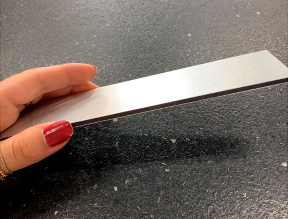 PLAQUE DE PORTE SONNEZ SVP SIGNALETIQUE BIZ PICTOGRAMME  EN ALUMINIUM BROSSE 3MM       DOUBLE FACE AUTOCOLLANT DOS