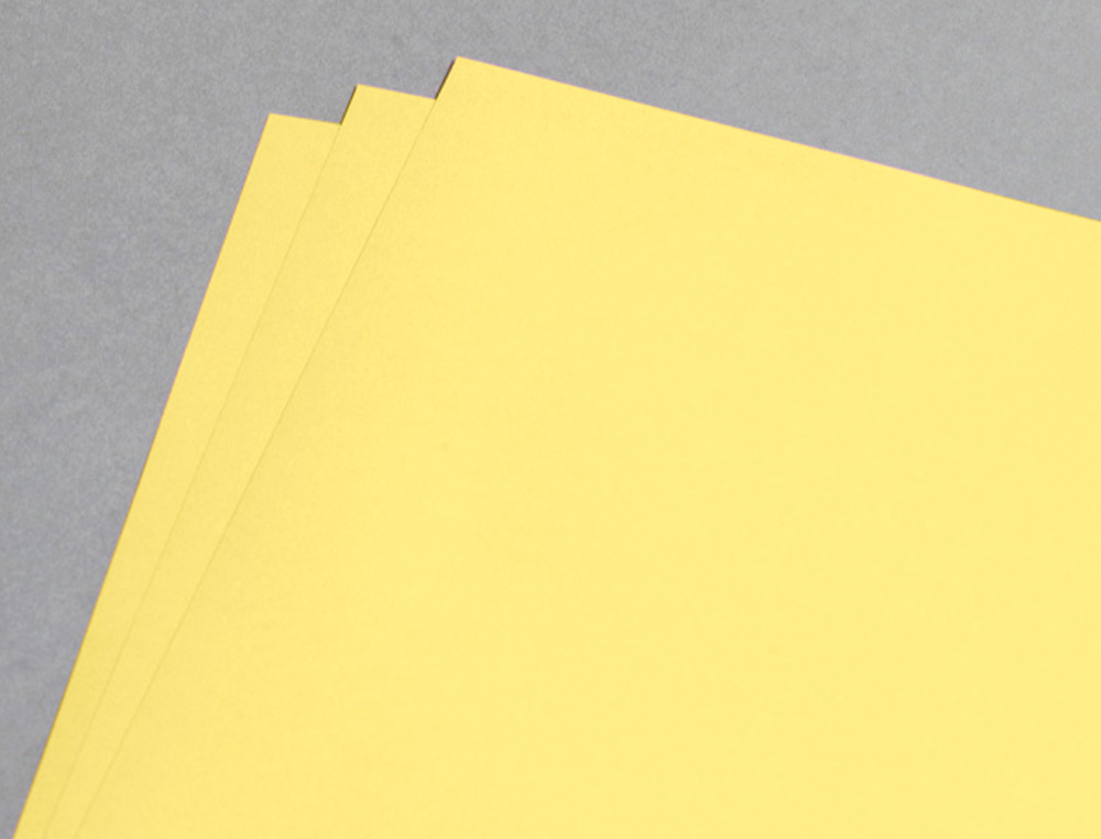 PAPIER CLAIREFONTAINE MULTIFONCTION LASER COULEUR TROPHE A3 160G/M2 JONQUILLE PARFAITE OPACITE PAQUET 250