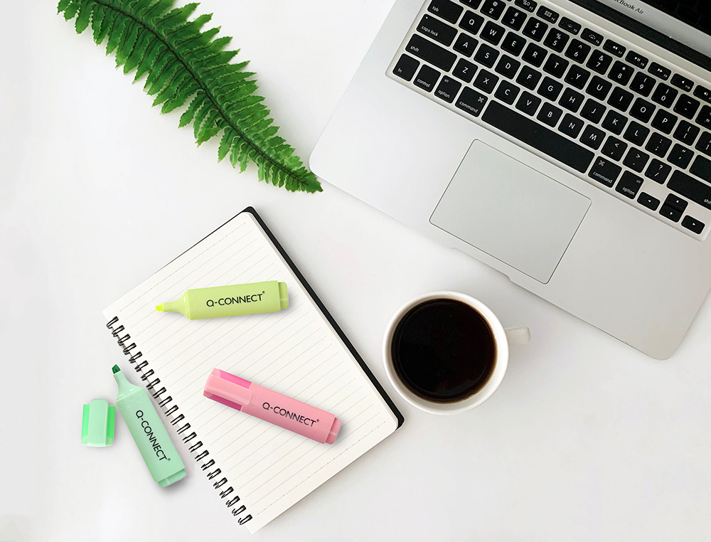 SURLIGNEUR Q-CONNECT FLUORESCENT PASTEL POINTE     BISEAUTEE ETUI DE BUREAU 8    COLORIS ASSORTIS