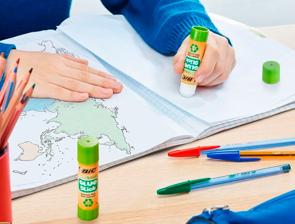 COLLE BIC  ECOLUTIONS  GLUE STICK - LAVABLE - COLLE LE    PAPIER ET LE CARTON TUBE DE   21 GR BOITE DE 20