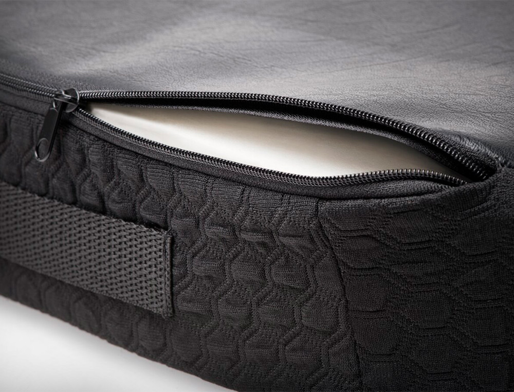 COUSSIN KENSINGTON PREMIUM AVEC GEL REFROIDISSANT        COLORIS NOIR