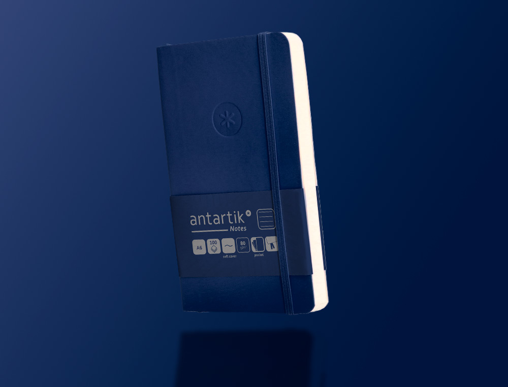 CARNET FERMETURE ELASTIQUE ANTARTIK NOTES COUVERTURE SOUPLE A6 LIGNE 100 FEUILLES 80GR FSC COLORIS BLEU MARINE