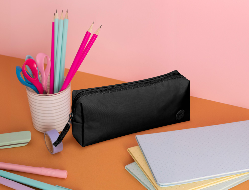 FOURRE-TOUT ANTARTIK 1 COMPARTIMENT RECTANGULAIRE    MODELE BASIC PACK 80X55X210MM COLORIS NOIR