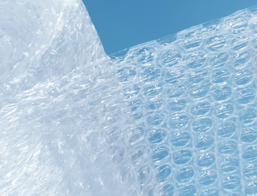 FILM A BULLES LIDERPAPEL ECOUSE 30% PLASTIQUE RECYCLE  30G/M2 ROULEAU 1,20X200M