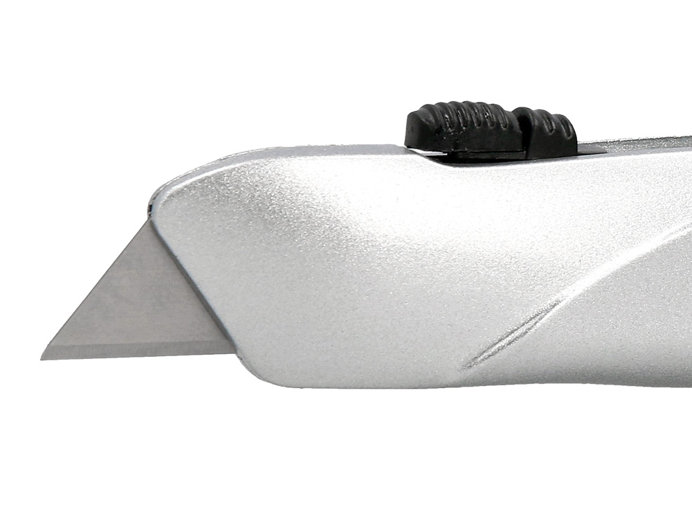 CUTTER XD-53 Q-CONNECT EN METAL LAME 18MM RECTRACTABLE  MECANISME DE BLOCAGE