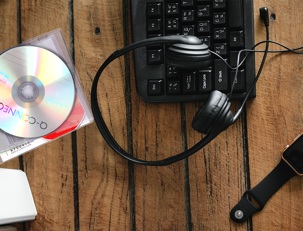 CD-R Q-CONNECT 700MB 80MIN BOTIER SLIM 10 UN