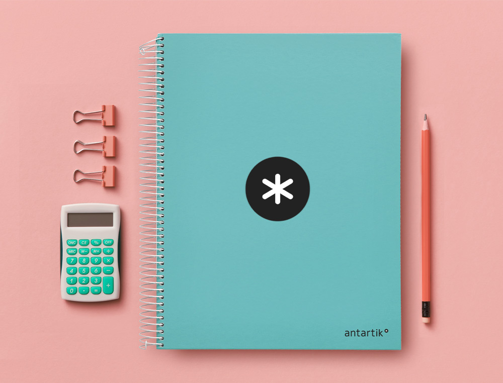 CAHIER SPIRALE ANTARTIK A4 240P 90G REMBORDE QUADRILLAGE 5MM MICROPERFORE 5 BANDES 4 TROUS COLORIS MENTHE