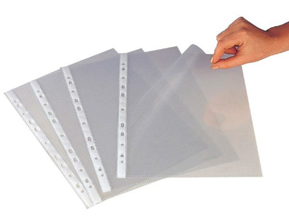 POCHETTE Q-CONNECT POLYPROPYLNE LISSE 5/100E PERFORE A4 CRISTAL ANTISTATIQUE SACHET 10 UNITS