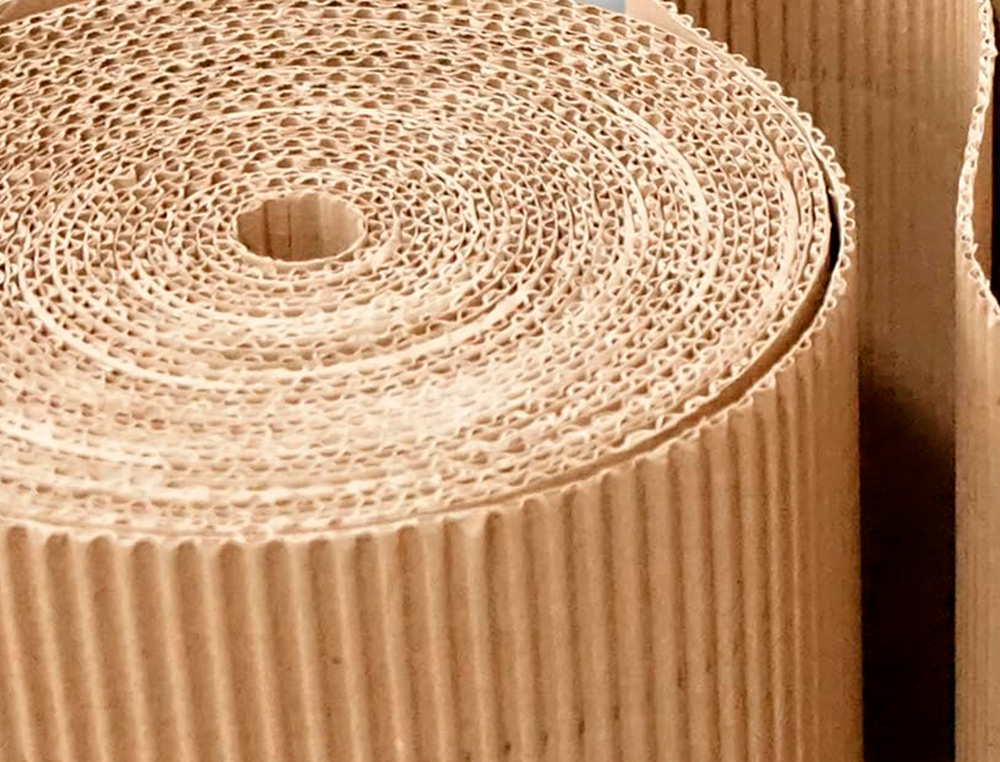 CARTON ONDULE Q-CONNECT KRAFT 250G/M2 RESISTANT POLYVALENT  ROULEAU 0,90X25M