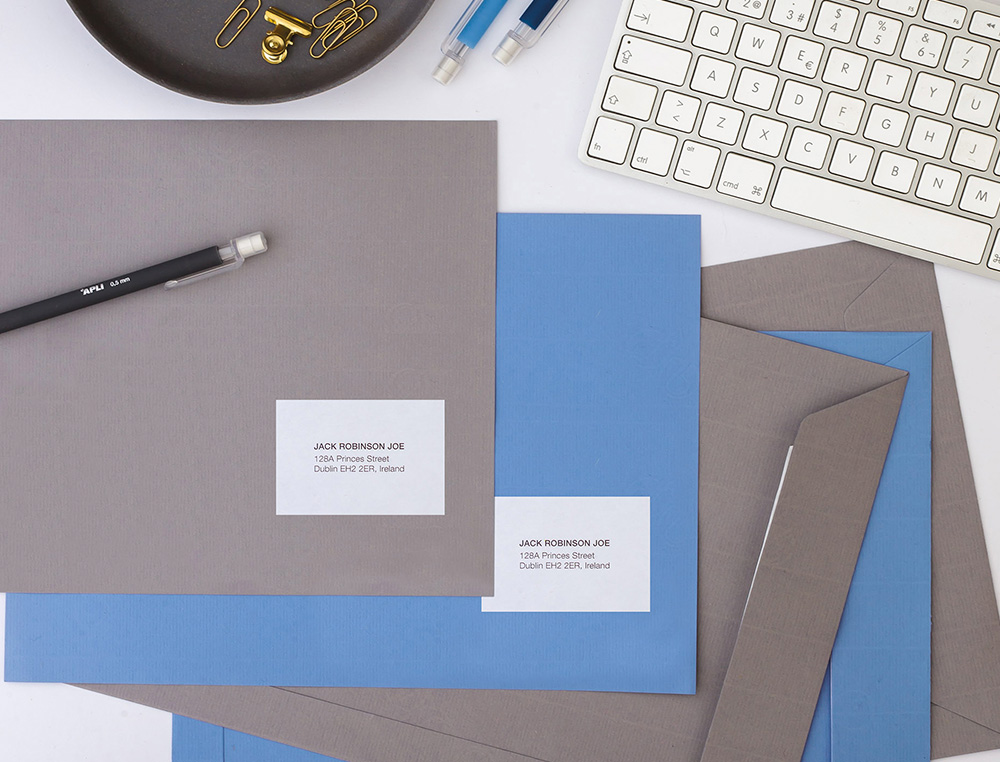 TIQUETTE ADHSIVE Q-CONNECT 99.1X67.7MM COINS ARRONDIS IMPRIMANTE JET ENCRE LASER COPIEUR BOTE 100 FEUILLES 800 UNITS