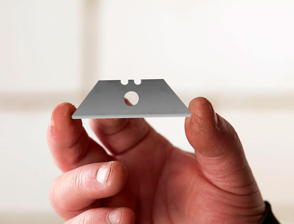 LAME RECHANGE Q-CONNECT CUTTER UNIVERSEL 18MM BLISTER 5 UNITÉS