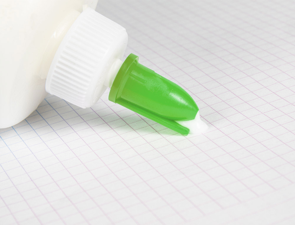 COLLE VINYLIQUE LIDERPAPEL BLANCHE TRAVAUX MANUELS PAPIER AUTRES MATRIAUX RAPIDE ADHRENCE SANS SOLVANT POT 1000ML