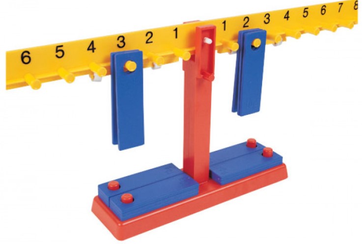 Balance mathmatique. Livre avec 20 masses de 10g